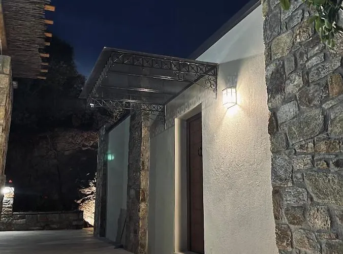 Stone Built House Next To The * Ammouliani