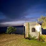 Stone Built House Next To The Βίλα *